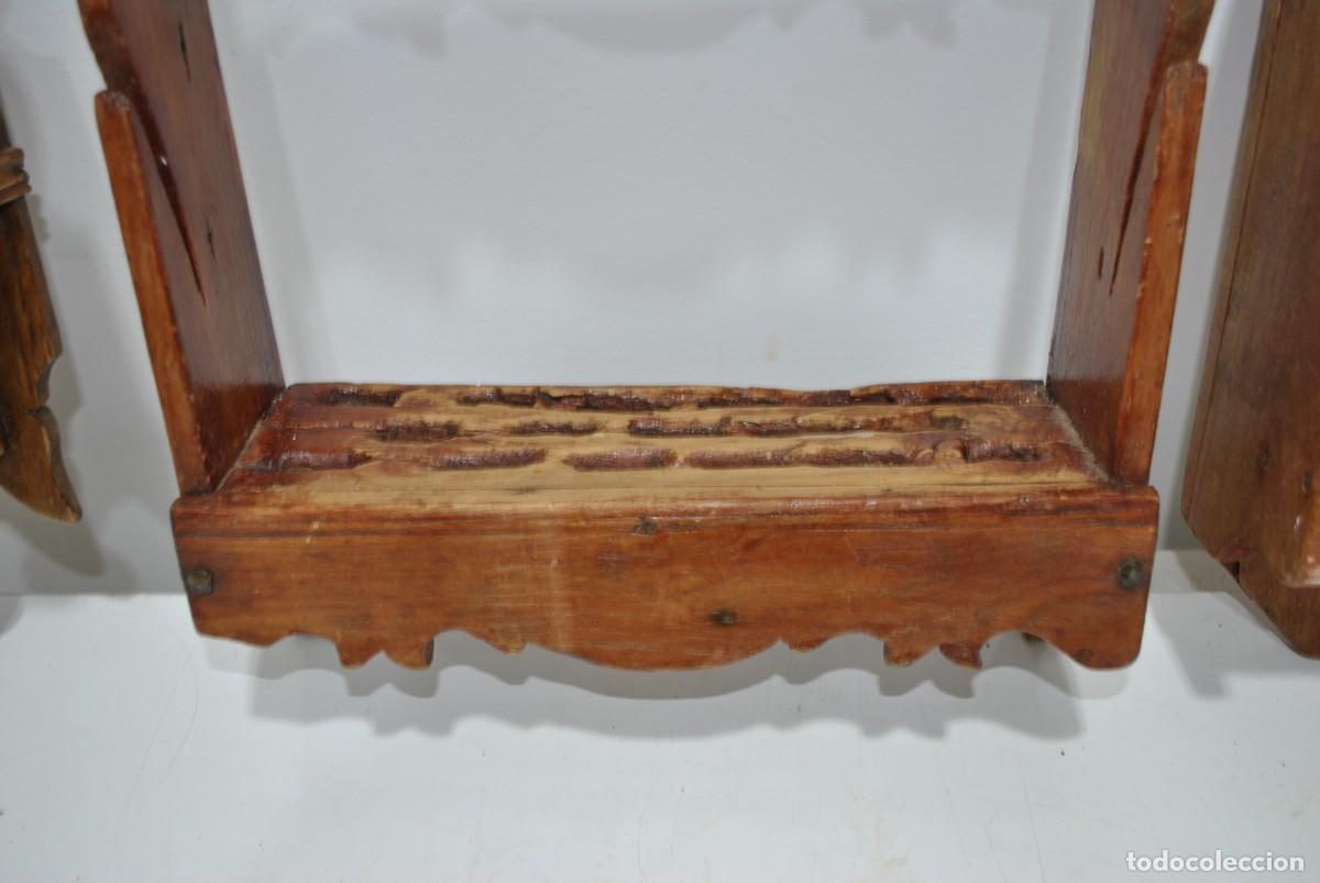Antig&uuml;edades: LOTE DE ESTANTER&Iacute;AS Y REPISAS DE MADERA - Foto 5
