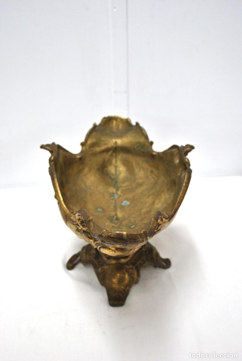 Antig&uuml;edades: CENTRO DE MESA ANTIGUO BRONCE DORADO - Foto 5