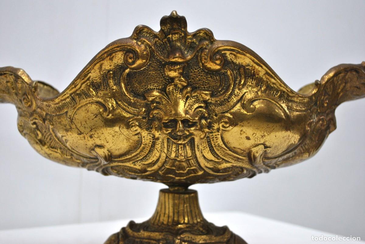 Antig&uuml;edades: CENTRO DE MESA ANTIGUO BRONCE DORADO - Foto 6