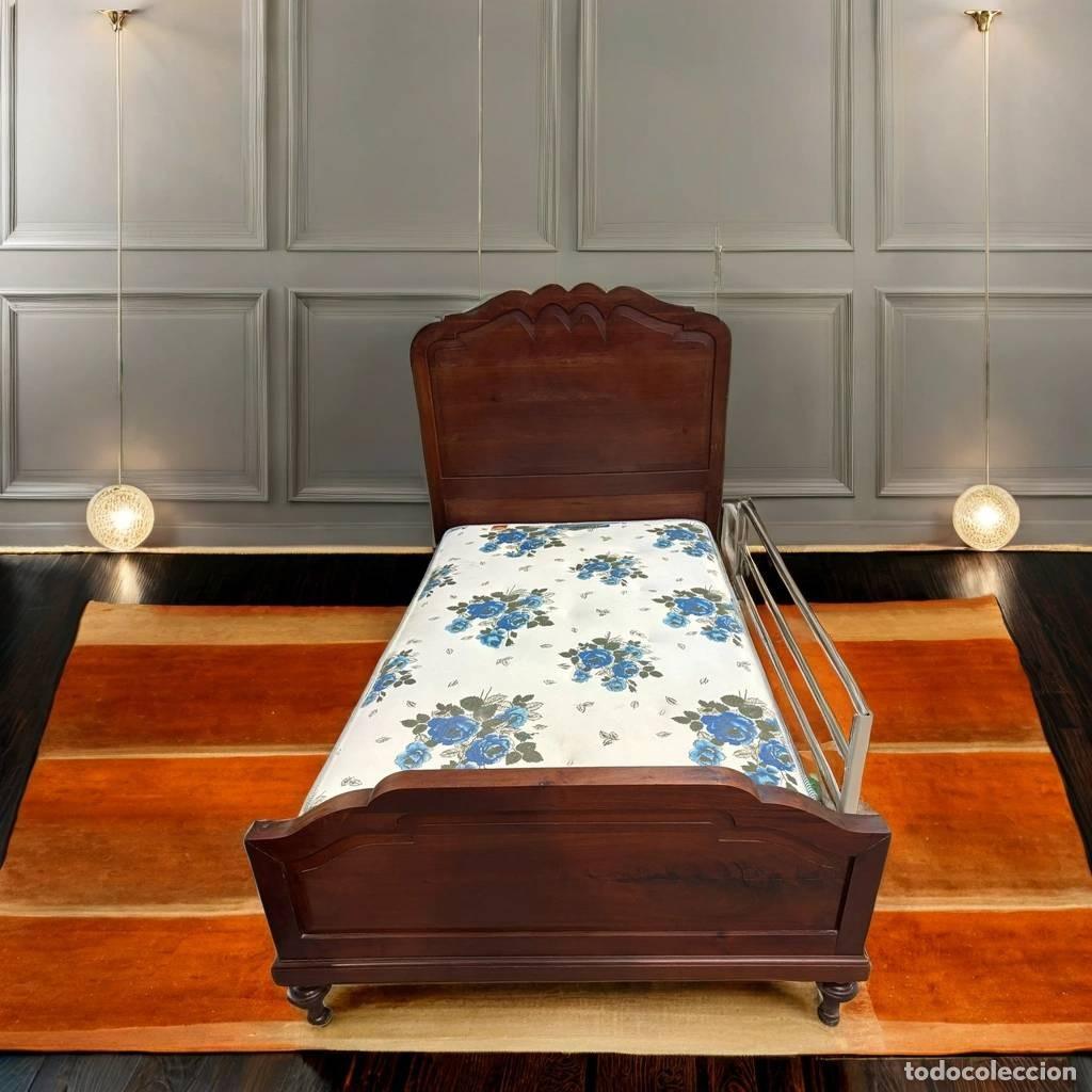 Antig&uuml;edades: ESTRUCTURA DE CAMA.. - Foto 1