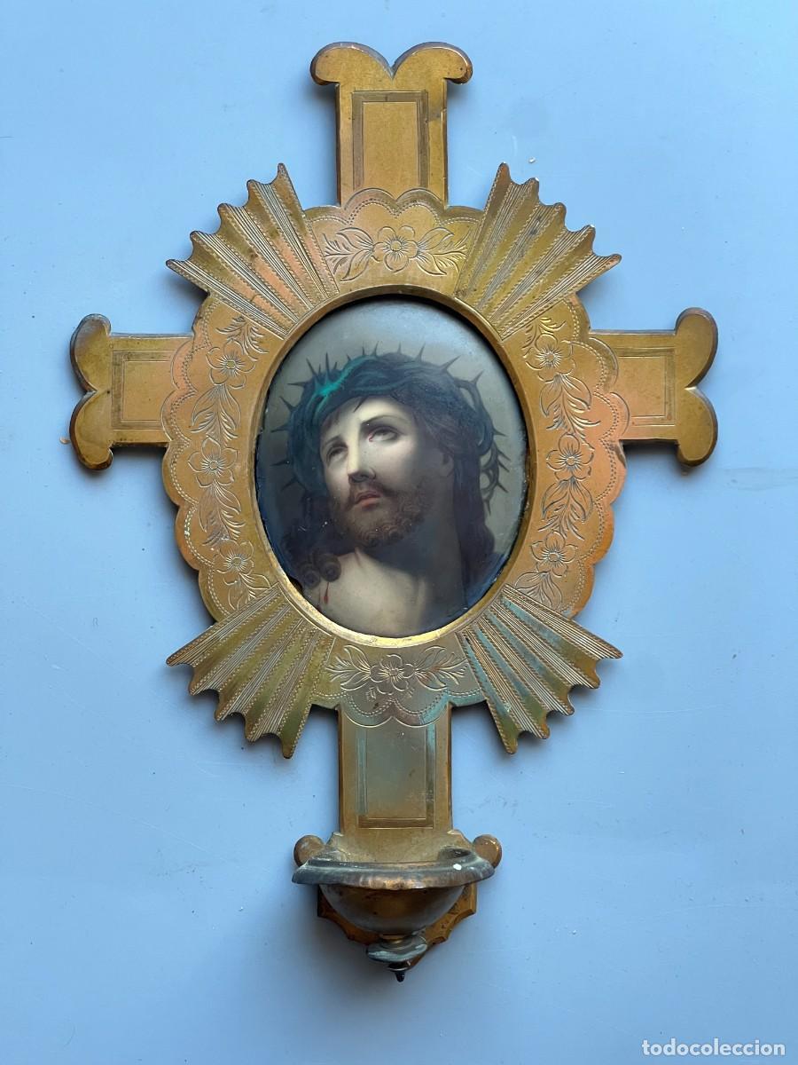 Antig&uuml;edades: Antigua benditera con medall&oacute;n esmalte. - Foto 2