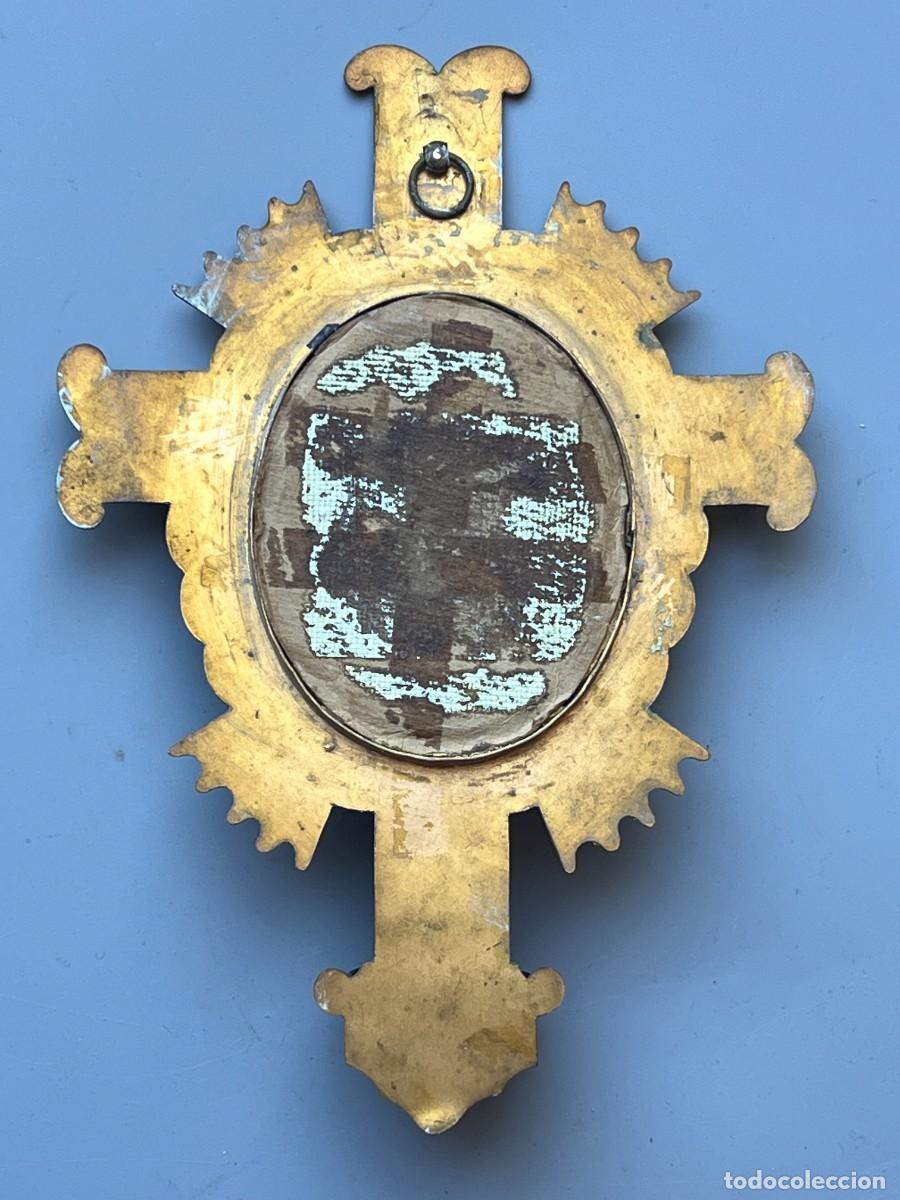 Antig&uuml;edades: Antigua benditera con medall&oacute;n esmalte. - Foto 4