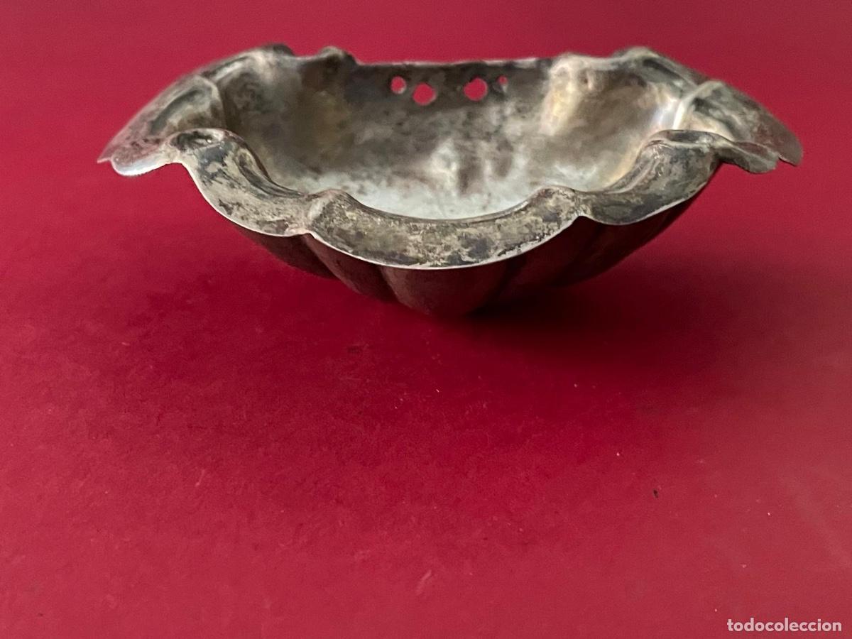 Antig&uuml;edades: PARTE INFERIOR BENDITERA EN PLATA - Foto 3