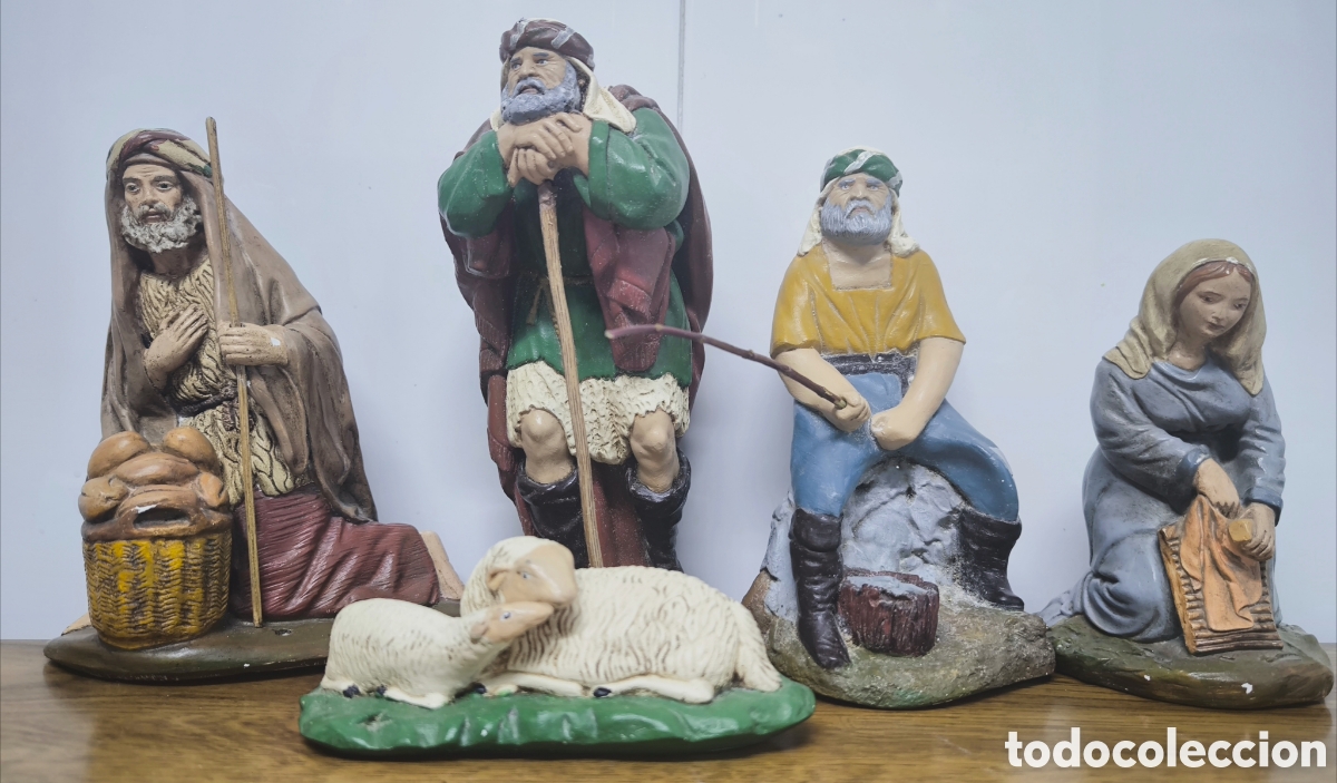 Antig&uuml;edades: 5 FIGURAS DE BEL&Eacute;N. 19cm. - Foto 1