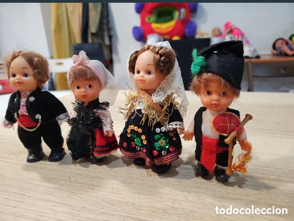 Antig&uuml;edades: 4 mu&ntilde;equitos regionales espa&ntilde;oles - Foto 2
