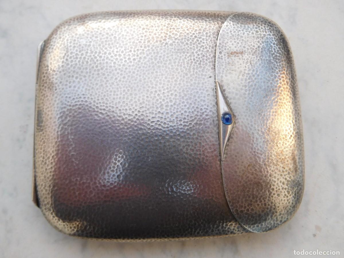 Antig&uuml;edades: Pitillera de plata martele art deco - Foto 1