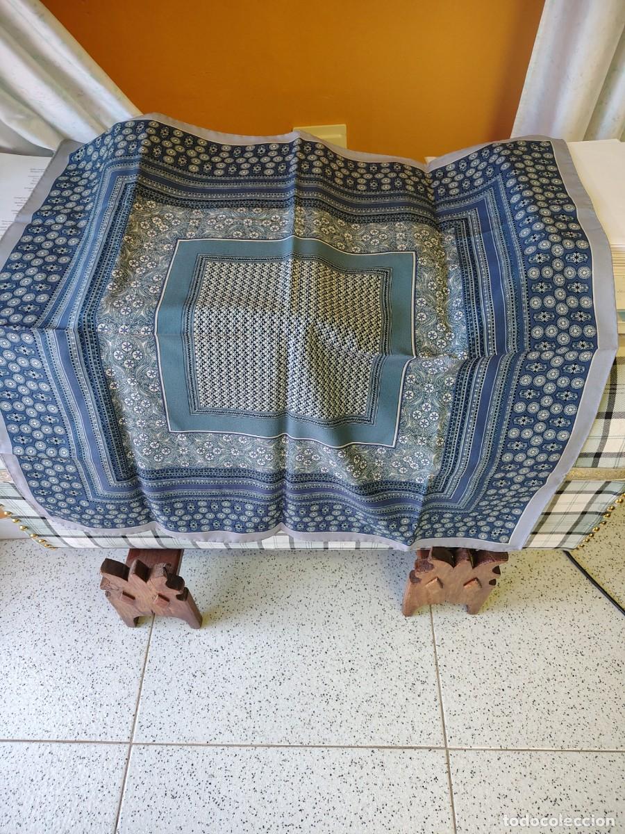 Antig&uuml;edades: Pa&ntilde;uelo de ray&oacute;n, vintage. - Foto 1