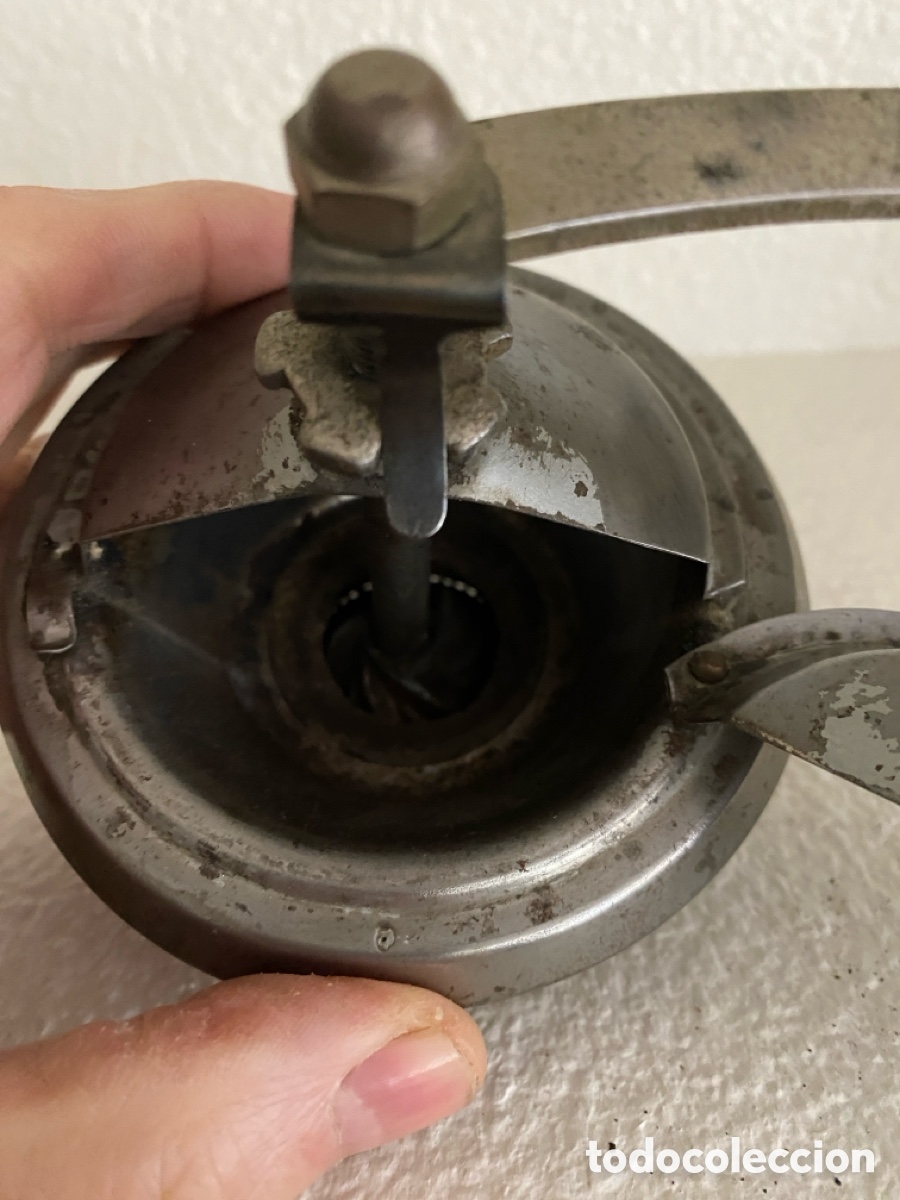 Antig&uuml;edades: Molinillo de caf&eacute; antiguo en aluminio - Foto 10