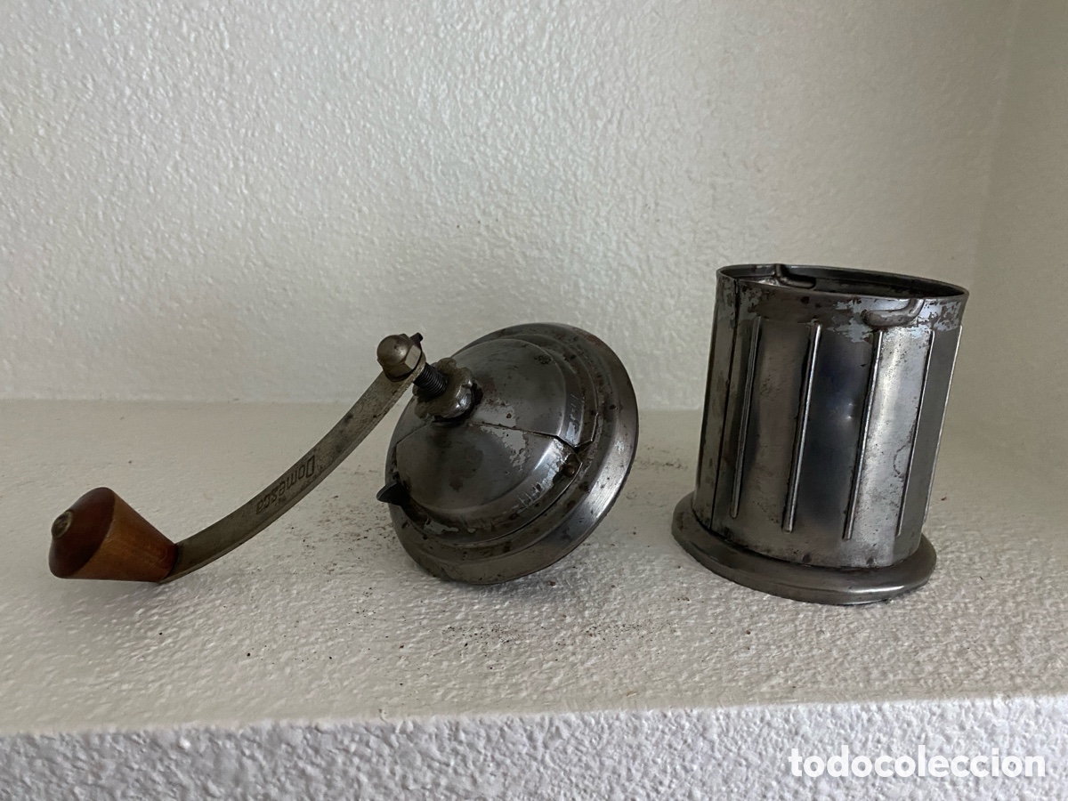 Antig&uuml;edades: Molinillo de caf&eacute; antiguo en aluminio - Foto 17