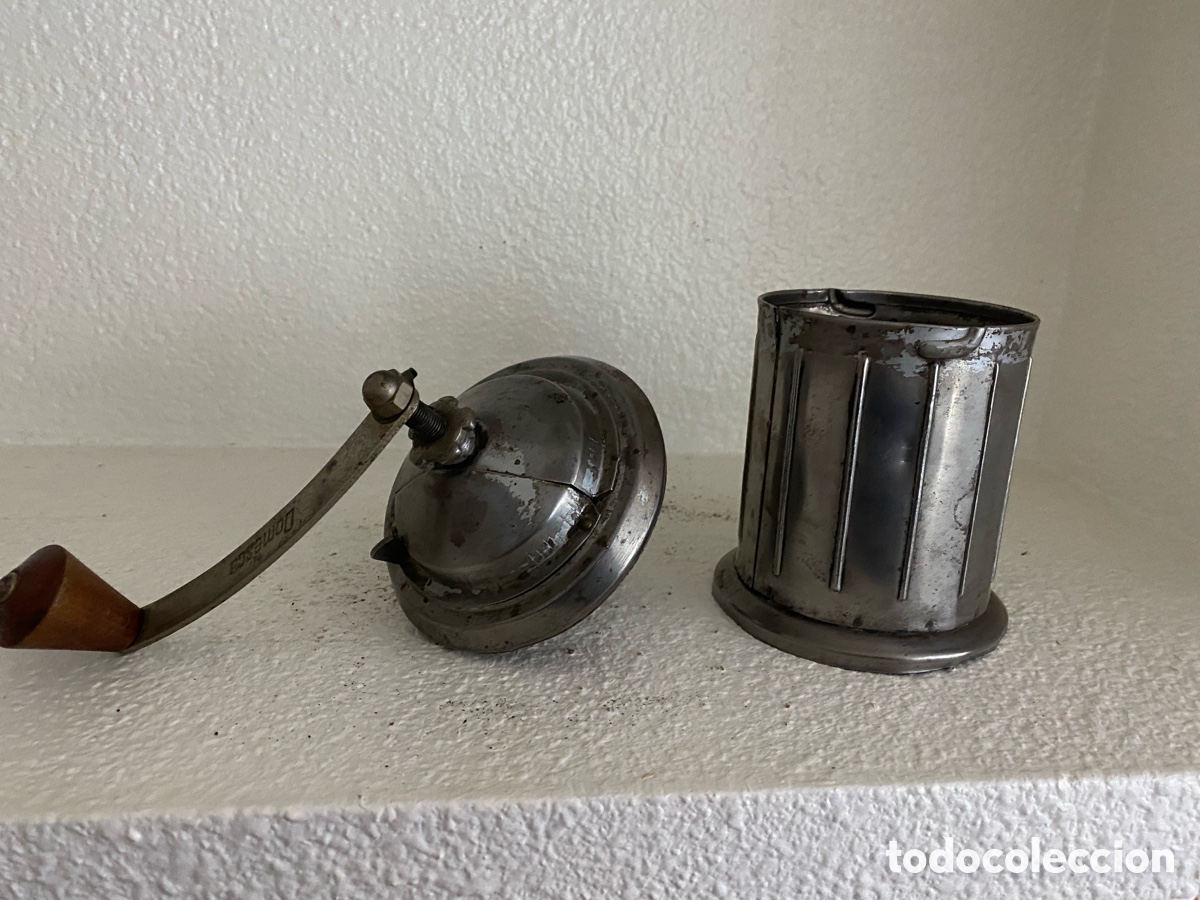 Antig&uuml;edades: Molinillo de caf&eacute; antiguo en aluminio - Foto 18