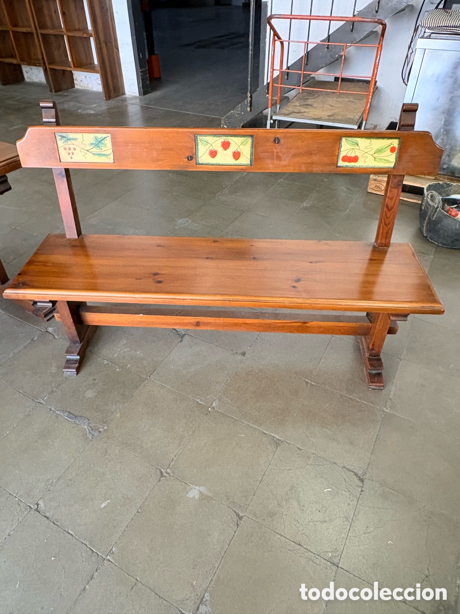 Antig&uuml;edades: Mesa de madera maziza con azulejos de la Bisbal - Foto 8