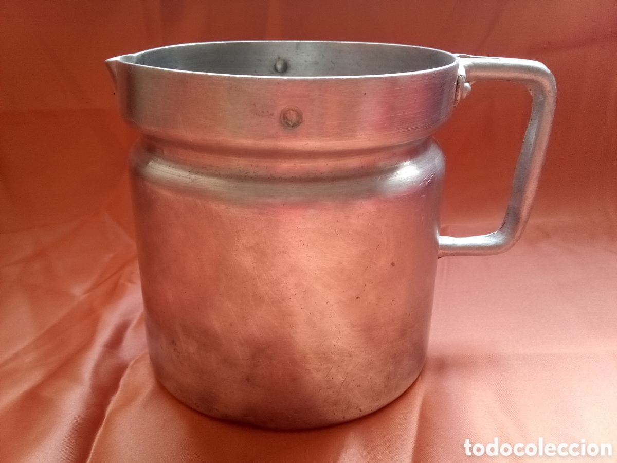 Antig&uuml;edades: JARRA - CAZO DE ALUMINIO - HERVIDOR - CUECE LECHES
