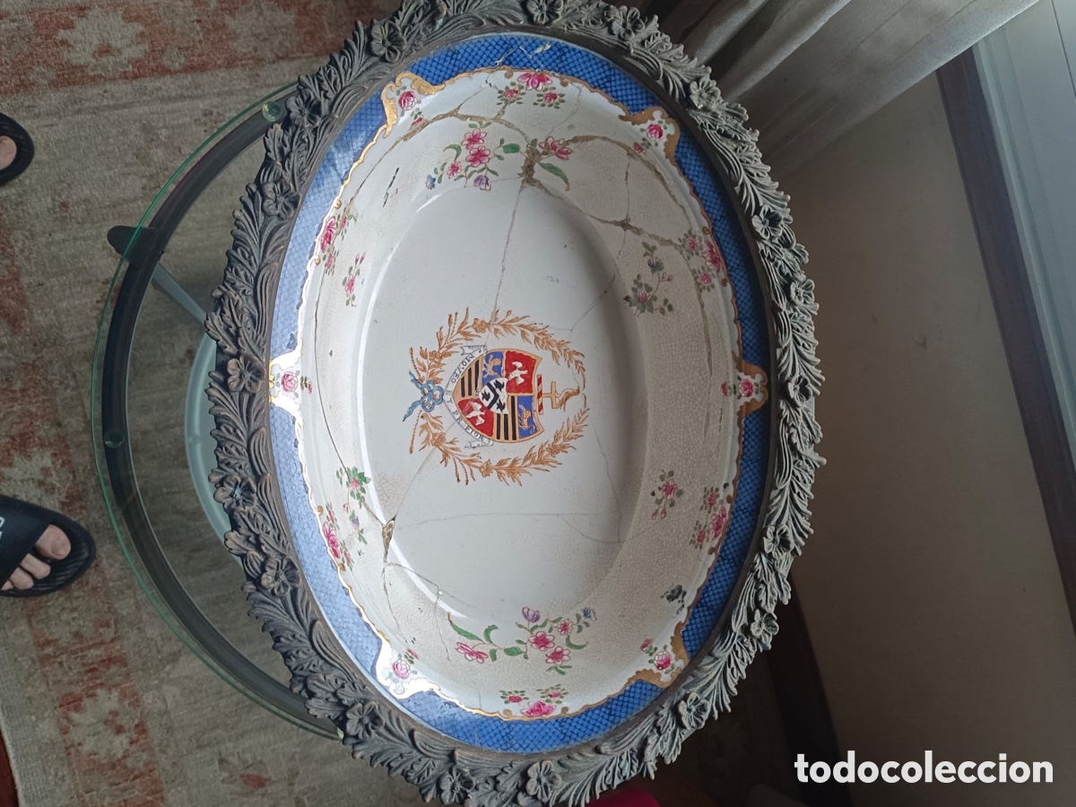 Antig&uuml;edades: Centro de mesa porcelana y bronce - Foto 2