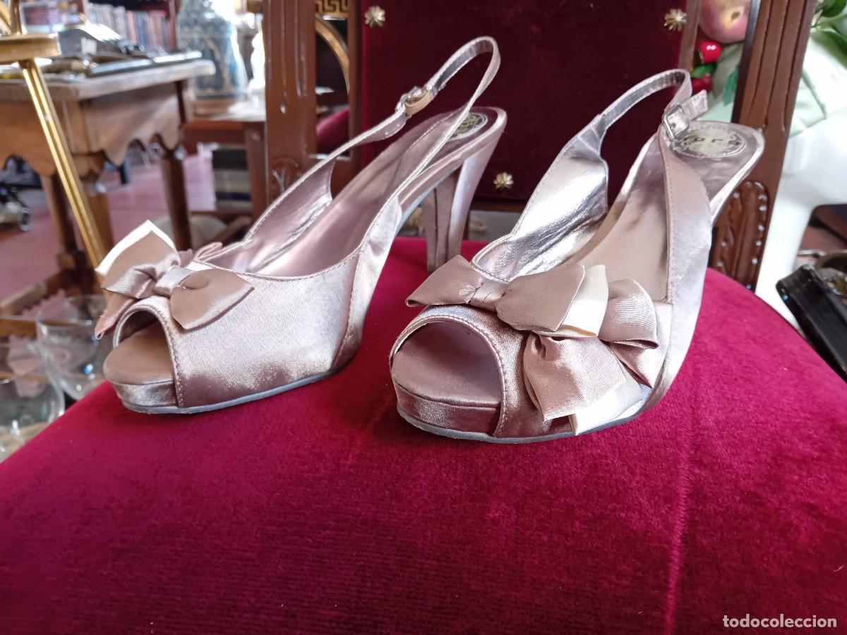 Antig&uuml;edades: Zapatos Nora n&uacute;mero 39. - Foto 1