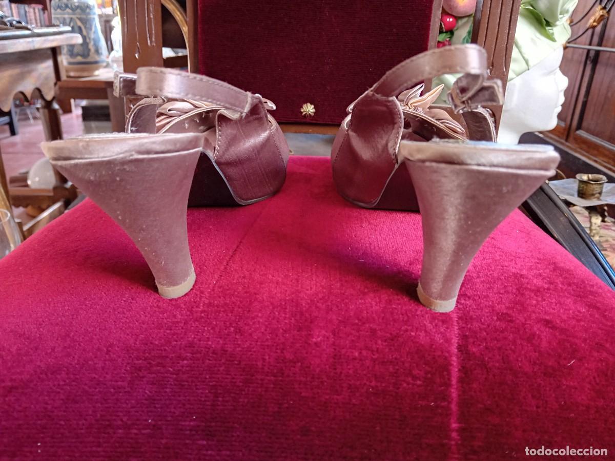 Antig&uuml;edades: Zapatos Nora n&uacute;mero 39. - Foto 3