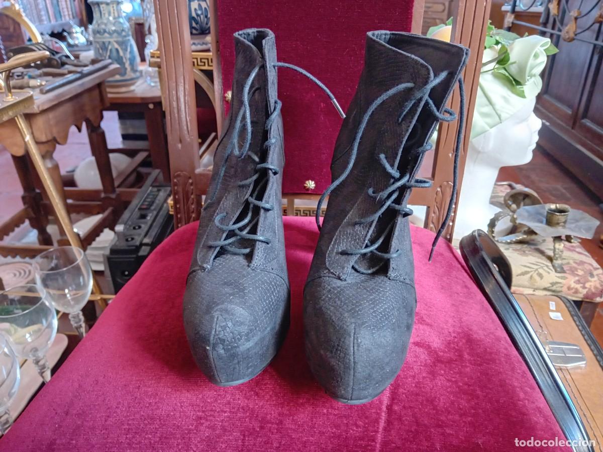 Antig&uuml;edades: Botas marca H& M. N&uacute;mero 40 - Foto 2