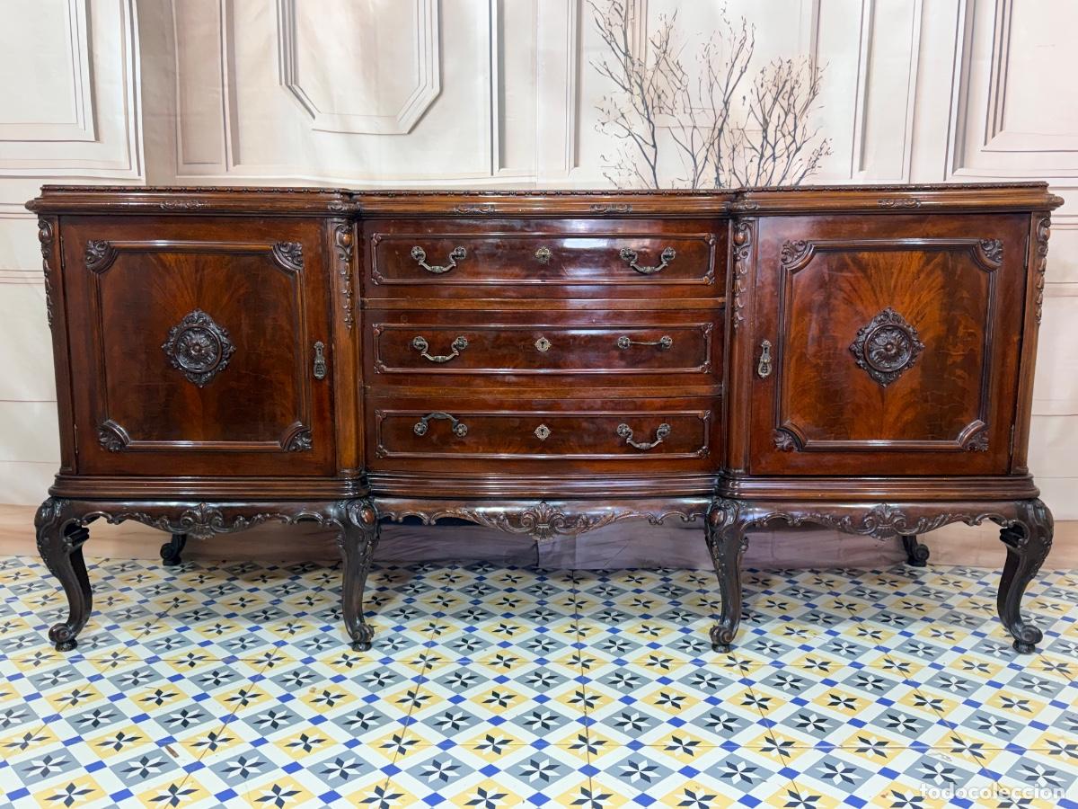 Antig&uuml;edades: Aparador en madera de caoba de estilo Chippendale - Foto 2