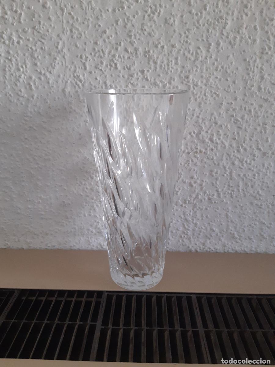 Antig&uuml;edades: Jarr&oacute;n de cristal tallado - Foto 1