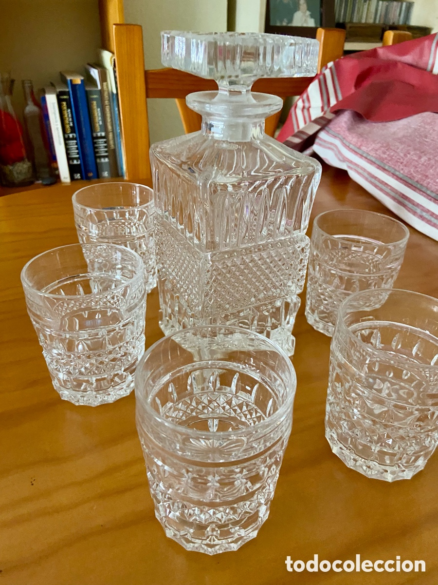 Antig&uuml;edades: Juego botella y vasos cristal - Foto 5