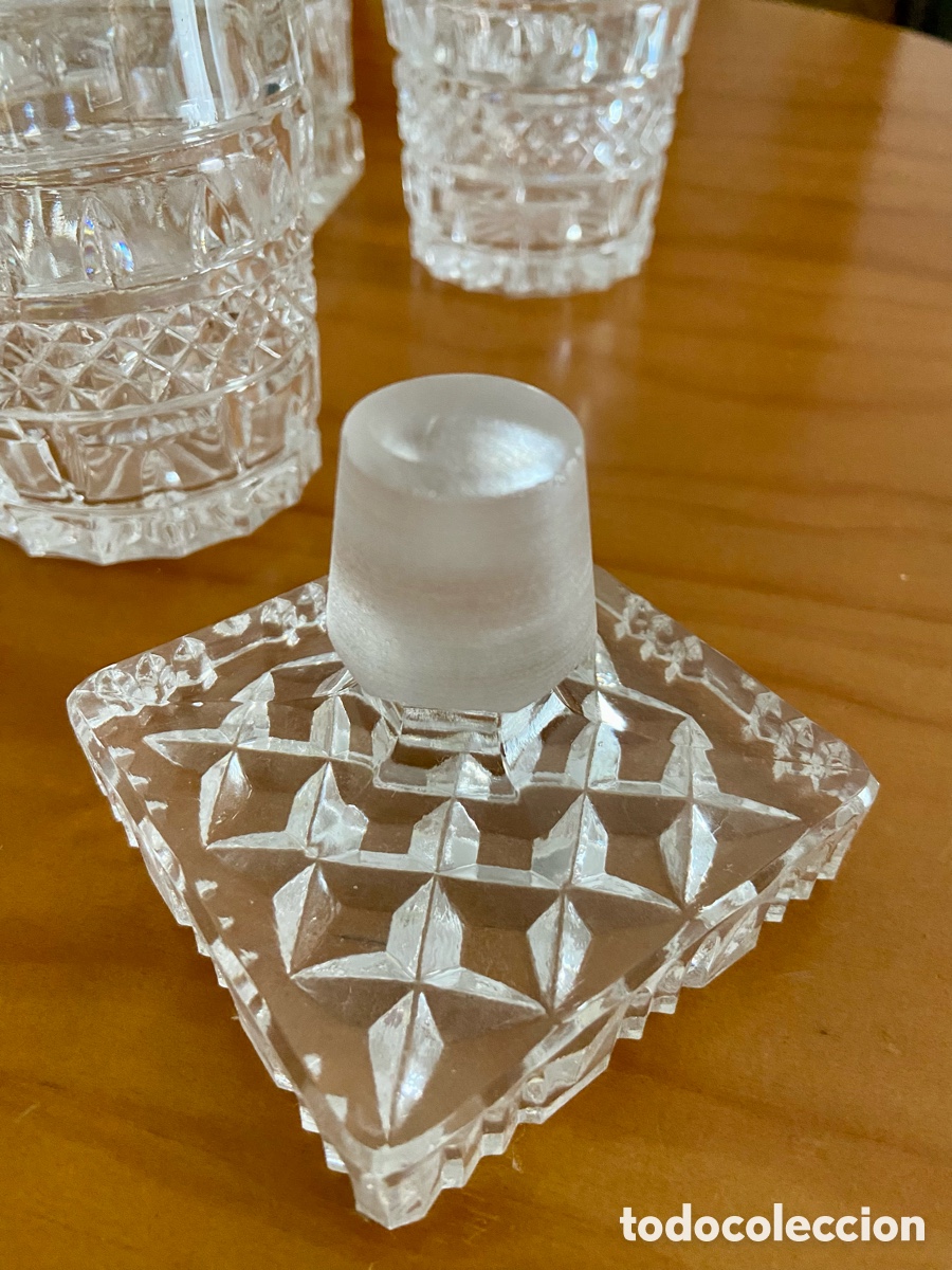 Antig&uuml;edades: Juego botella y vasos cristal - Foto 7