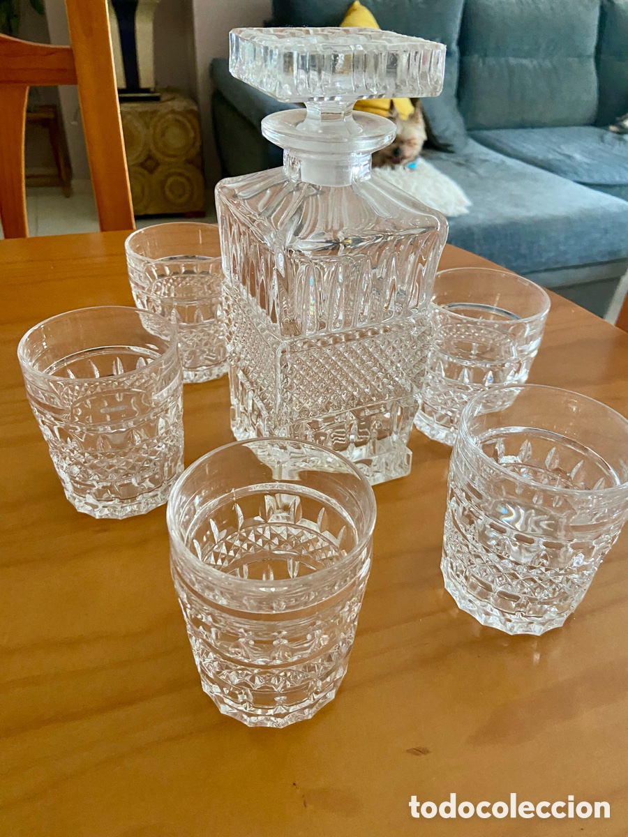 Antig&uuml;edades: Juego botella y vasos cristal - Foto 1