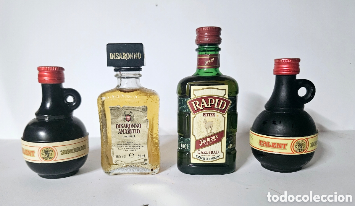 Antig&uuml;edades: Lote 4 botellitas licor - Foto 1