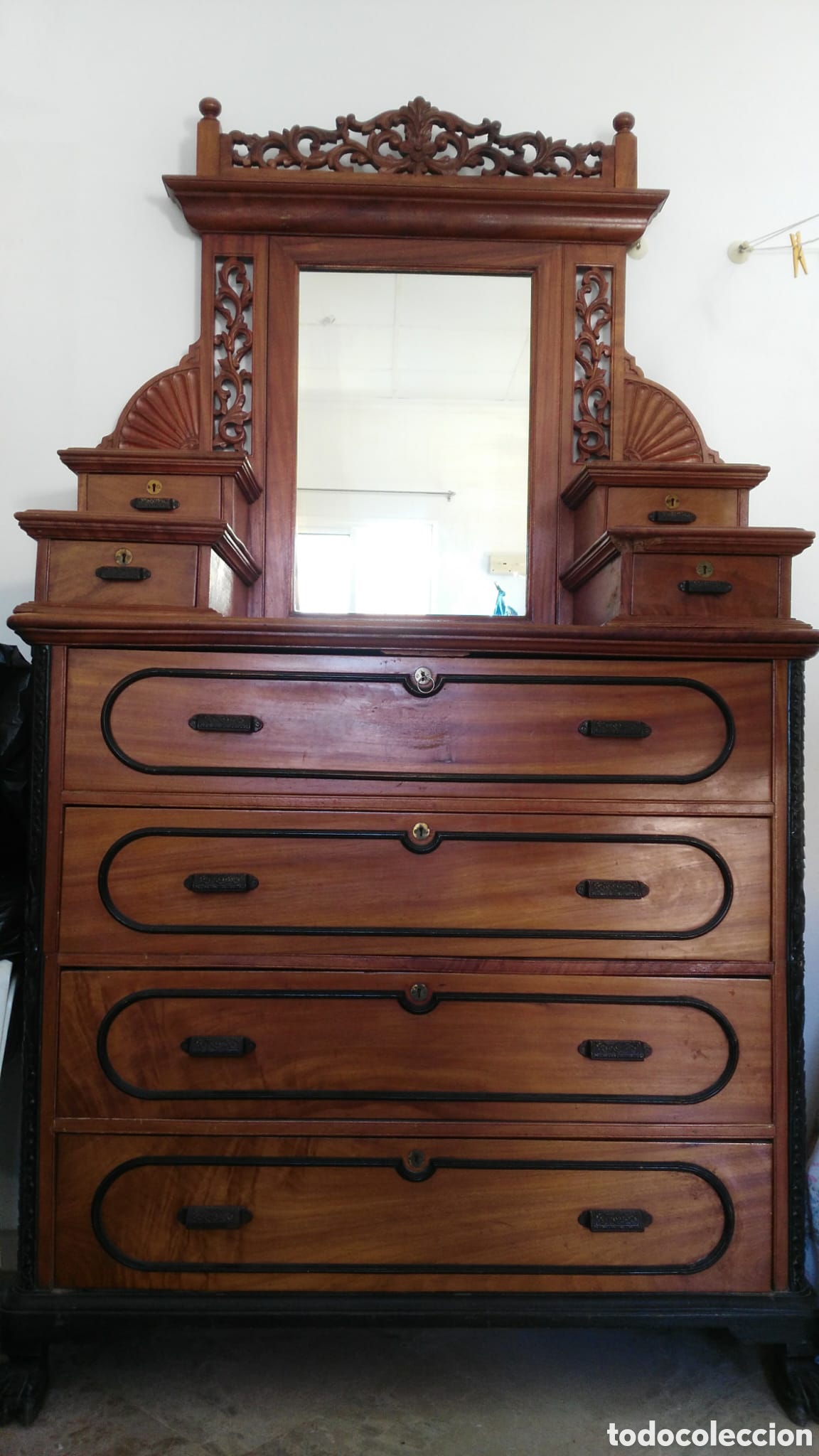 Antig&uuml;edades: C&oacute;moda de madera de alcanfor. No env&iacute;o - Foto 1