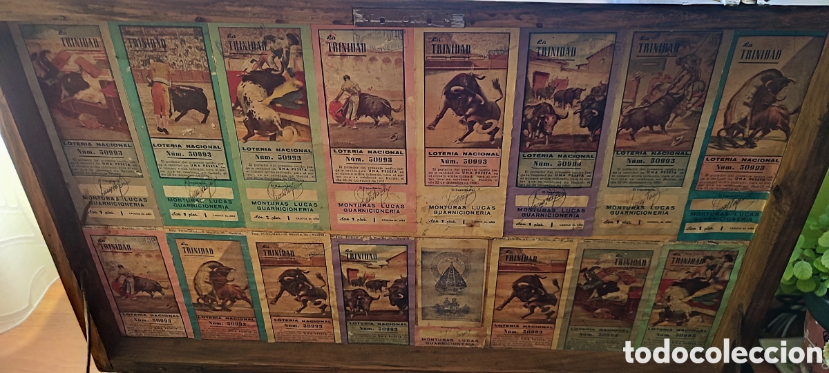 Antig&uuml;edades: Antiguo maletin que guardaba el billetaje y la recaudaci&oacute;n de la Plaza de toros de Talavera de l