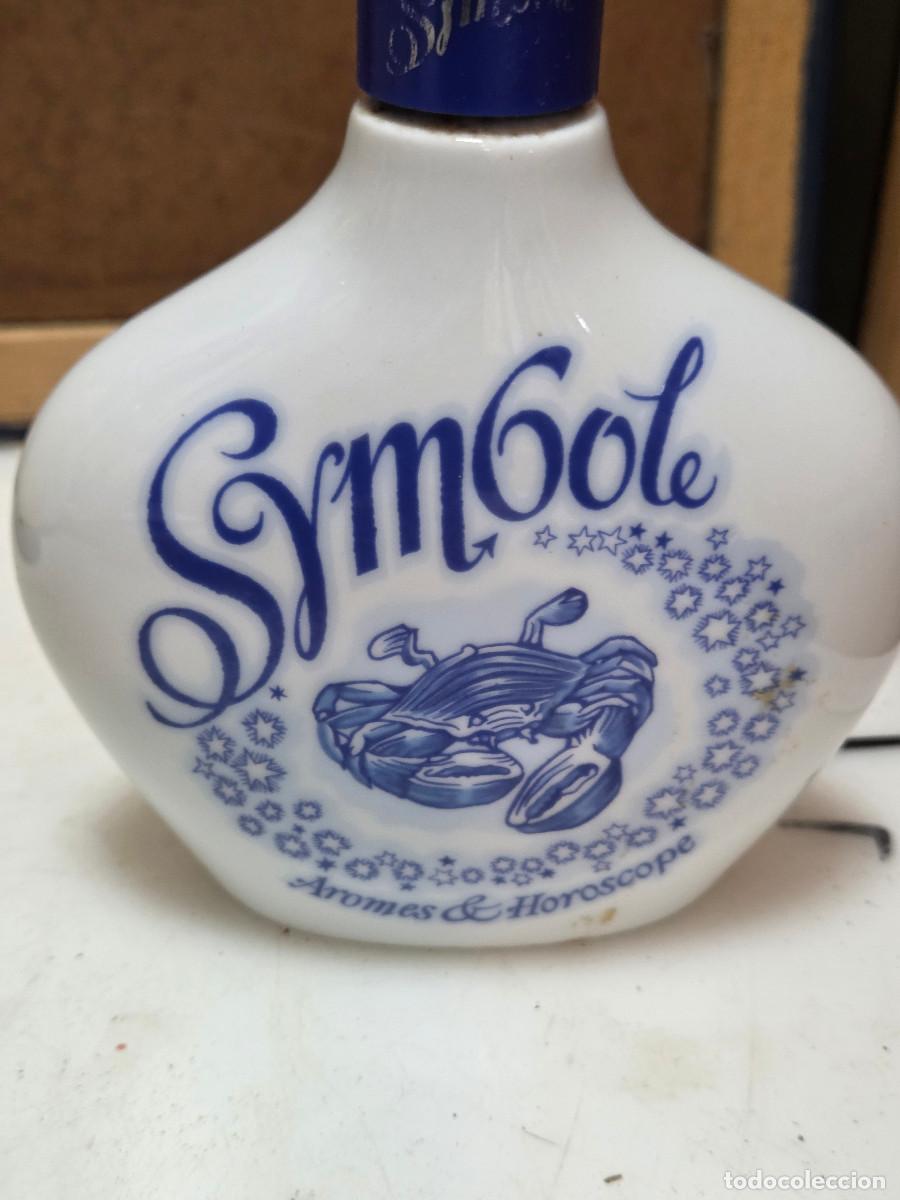 Antig&uuml;edades: botella de cristal opalino - Foto 2