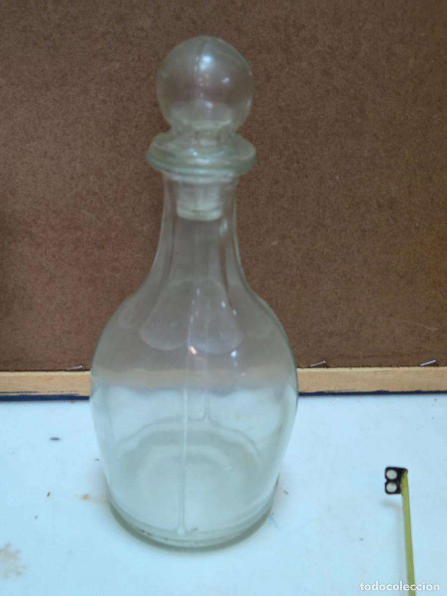 Antig&uuml;edades: botella de cristal vintage - Foto 1