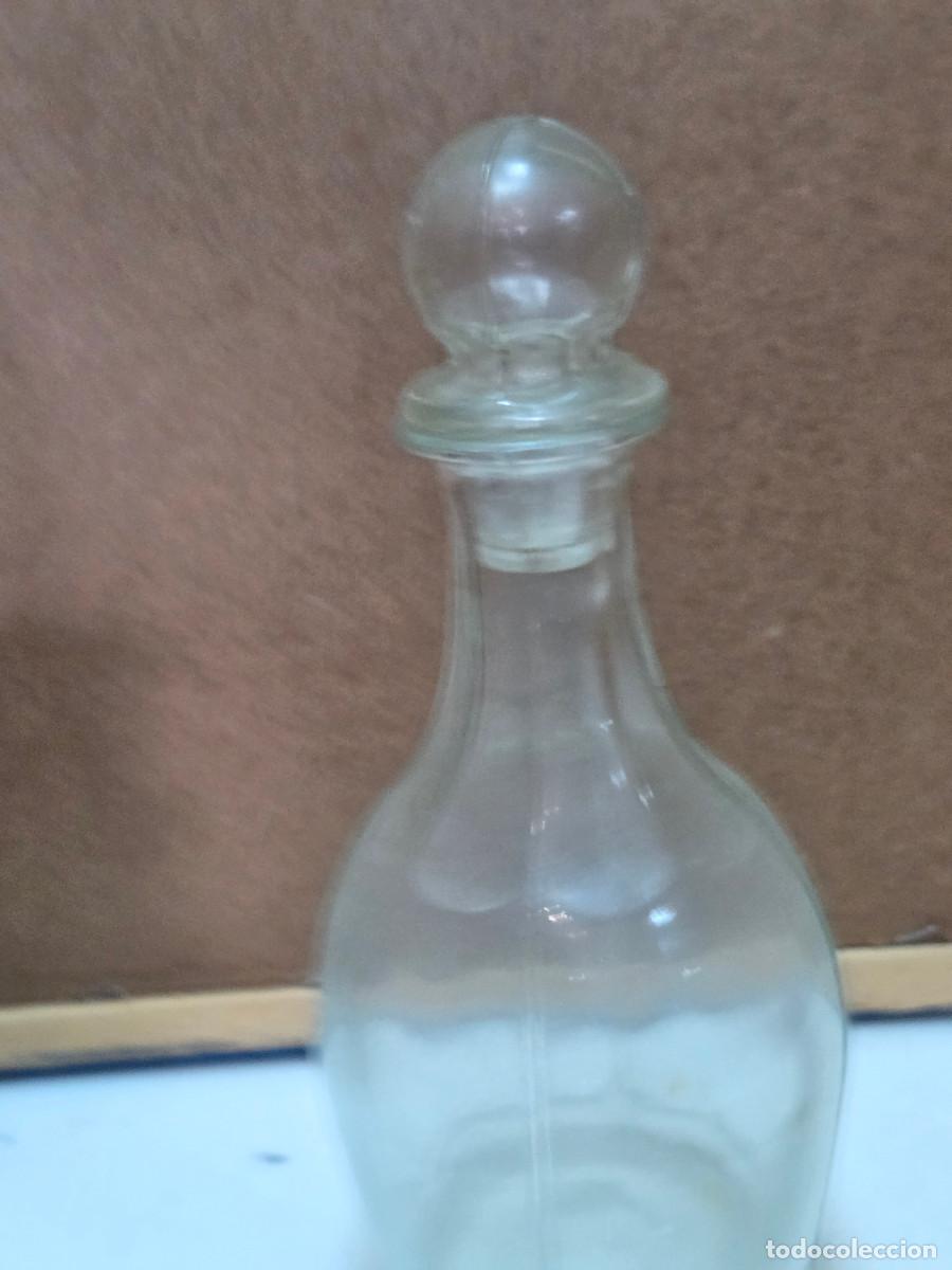 Antig&uuml;edades: botella de cristal vintage - Foto 2