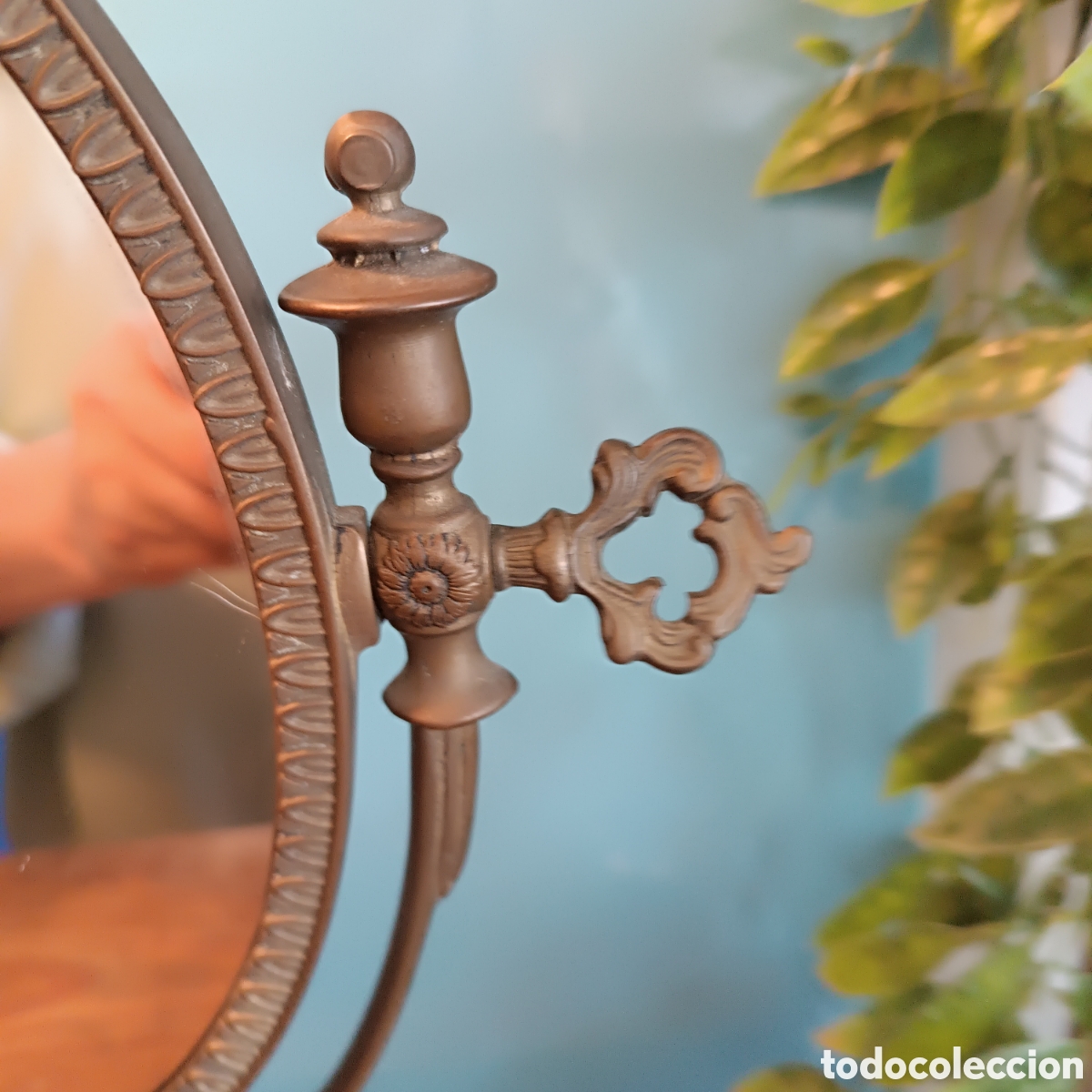 Antig&uuml;edades: Espejo de sobremesa antiguo bronce - Foto 5
