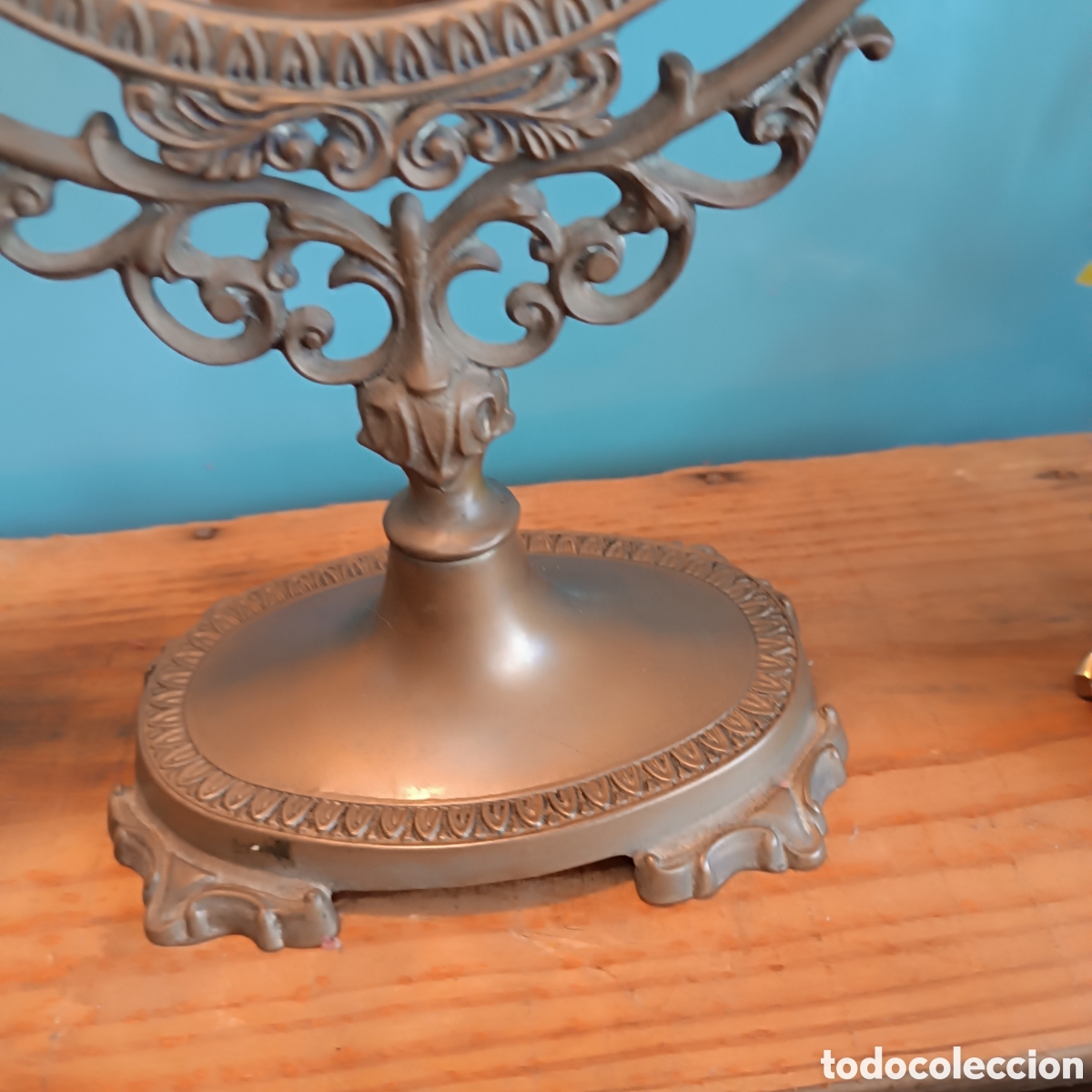 Antig&uuml;edades: Espejo de sobremesa antiguo bronce - Foto 6