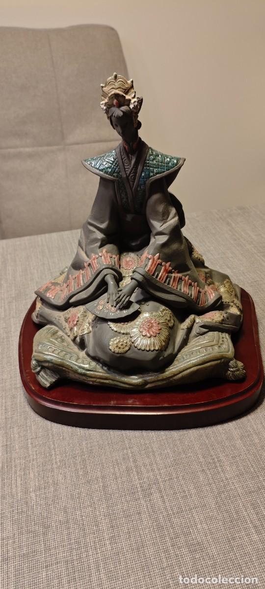 Antig&uuml;edades: Emperatriz Lladr&oacute; 2301 - Foto 5