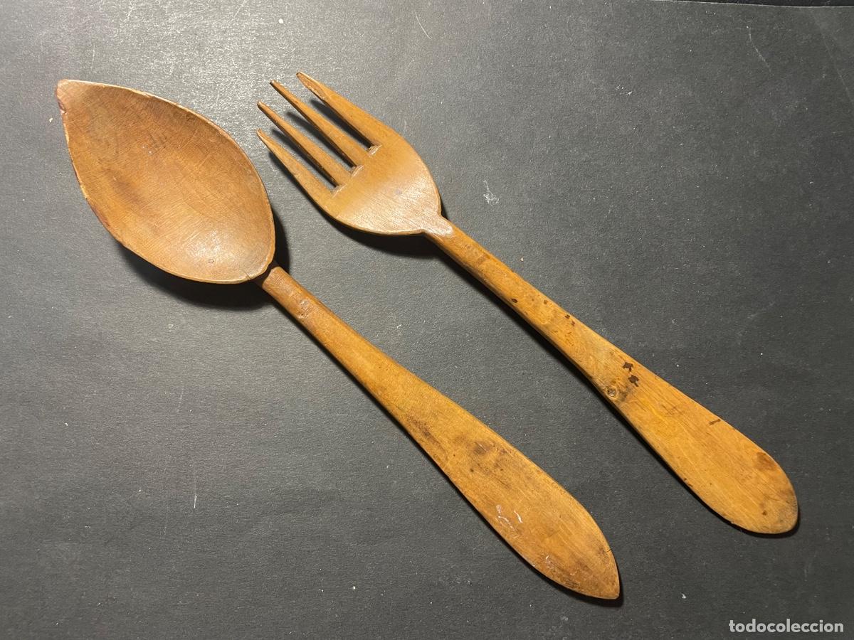 Antig&uuml;edades: TRABAJO DE PASTOR - ANTIGUA CUCHARA Y TENEDOR REALIZADOS EN MADERA TALLADOS A MANO