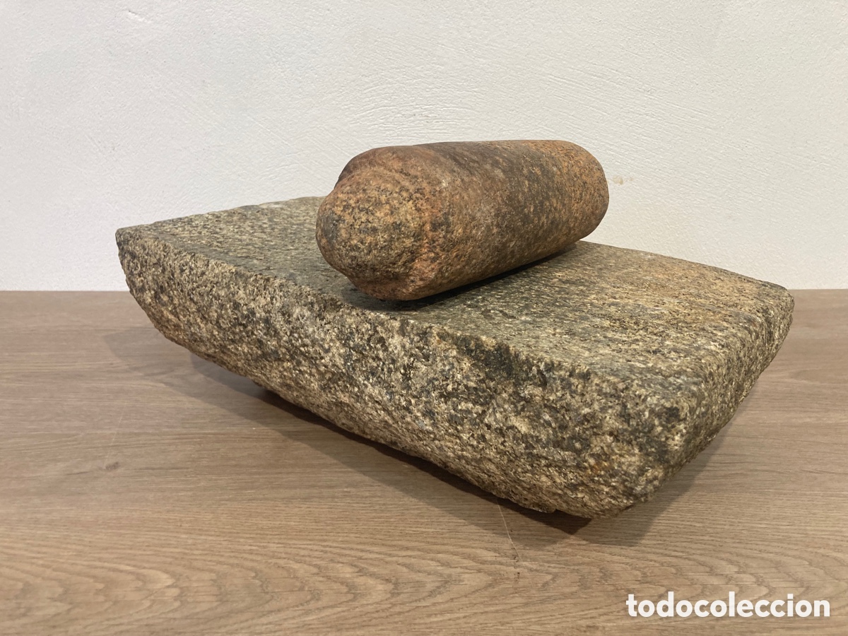 Antig&uuml;edades: Antiguo Metate con rasero original
