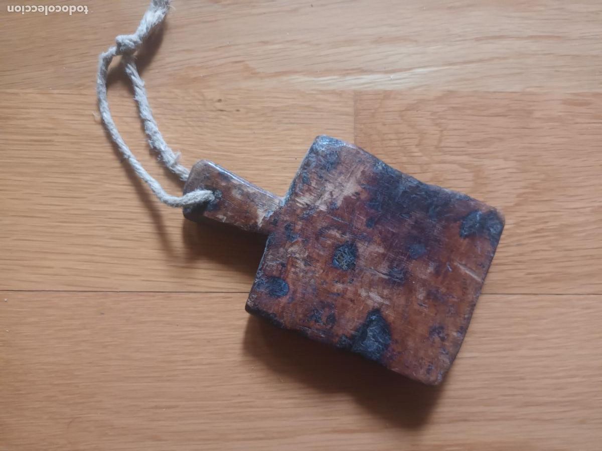 Antig&uuml;edades: TABLA ARTE POPULAR ARGUIZARIA, ARGIZALOIA. CERILLERO DIFUNTOS. TODOS LO SANTOS.