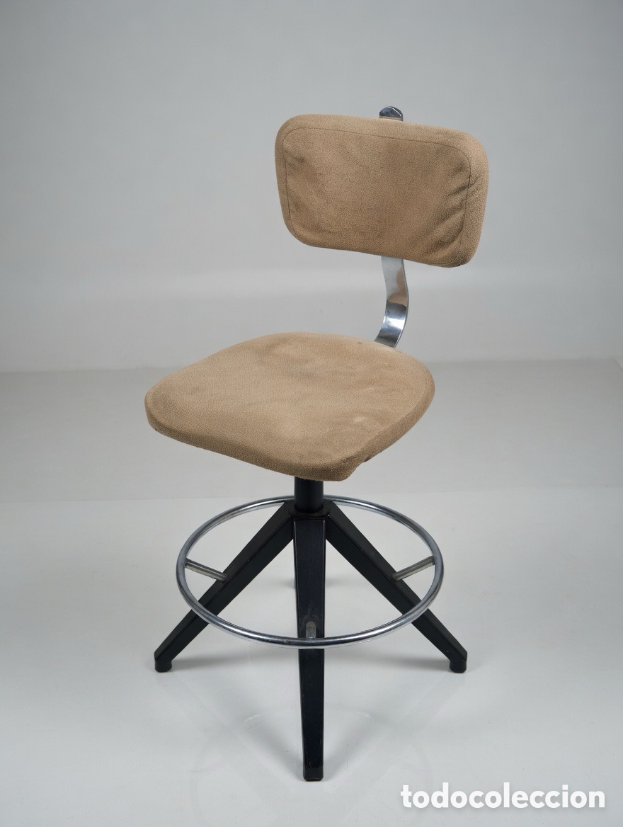 Antiquit&auml;ten: Taburete alto industrial vintage, a&ntilde;os 70.