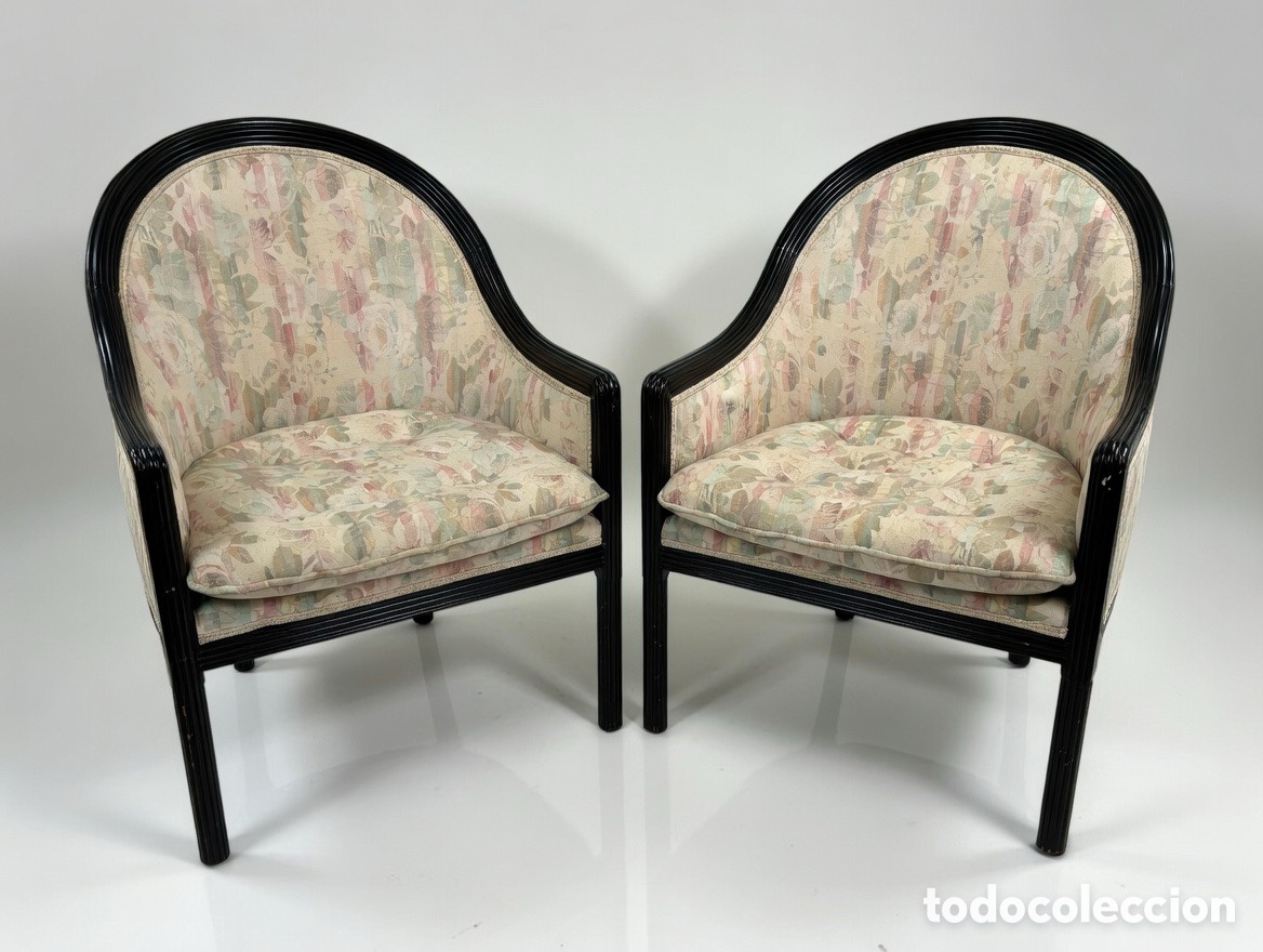 Antiquit&eacute;s: 2 Butacas estructura negra.