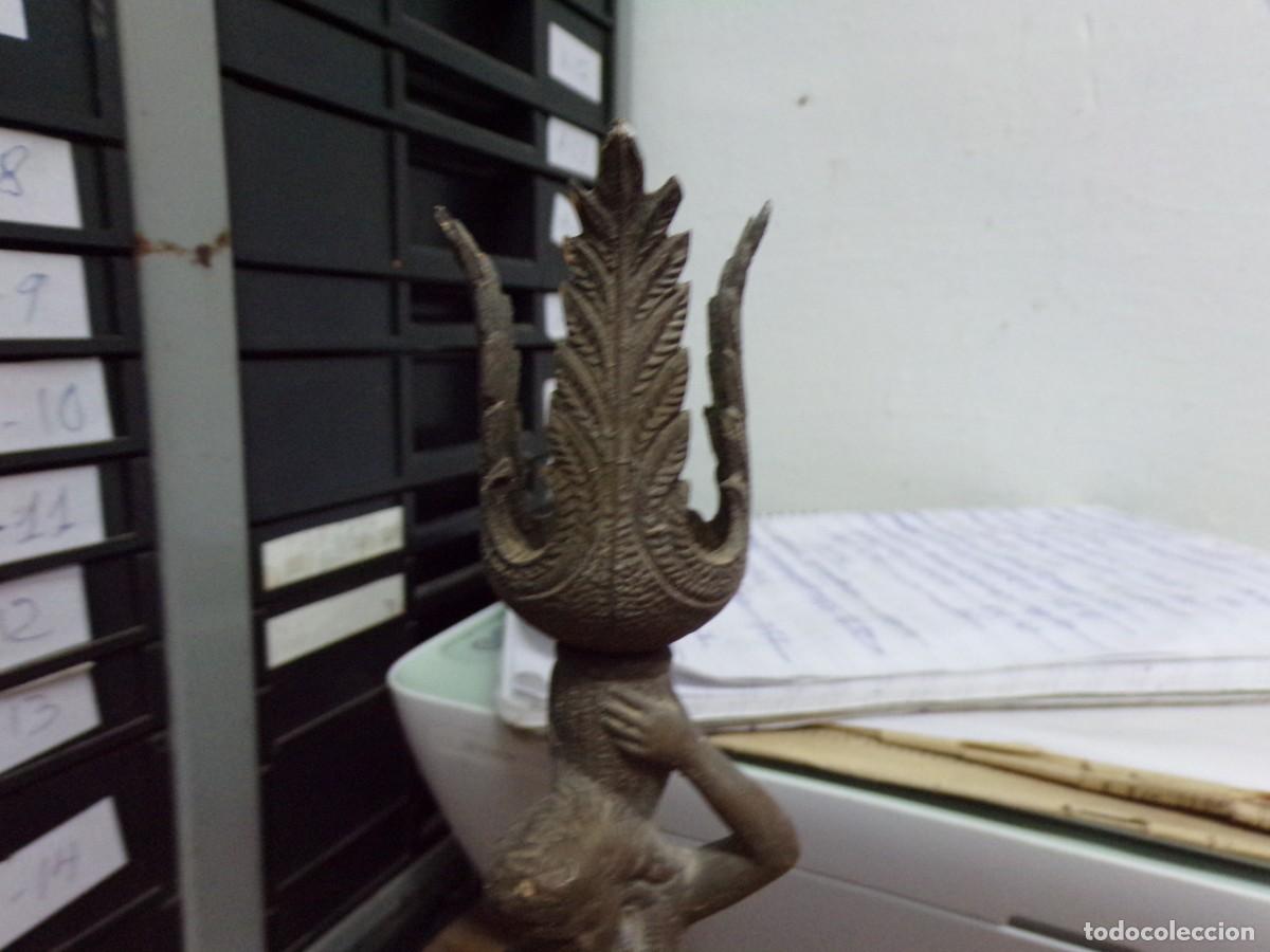 Antig&uuml;edades: ESTAMOS LIQUIDANDO. lampara de mesa de bronce - Foto 5