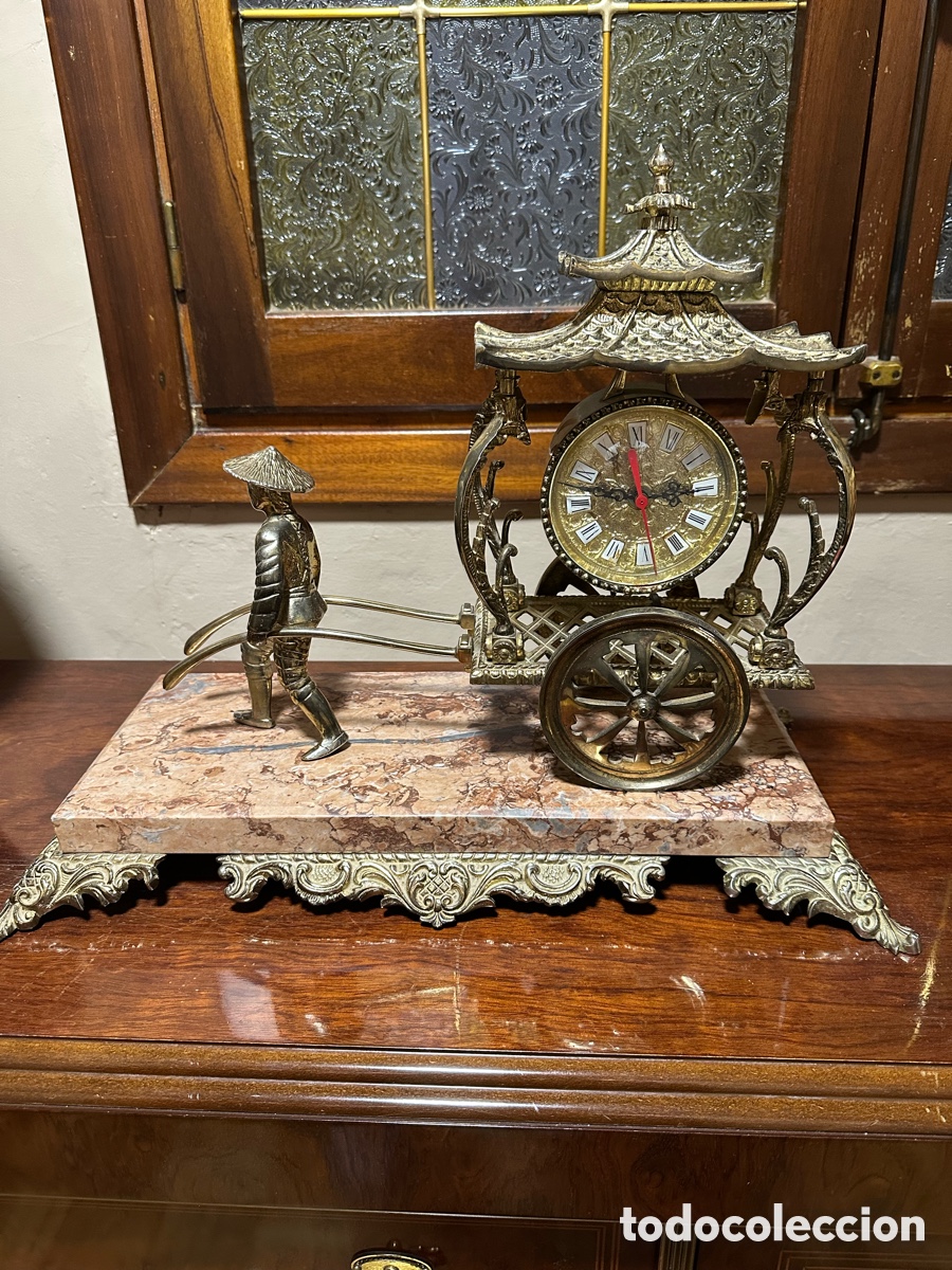 Antig&uuml;edades: Reloj de sobremesa m&aacute;rmol y bronce - Foto 1