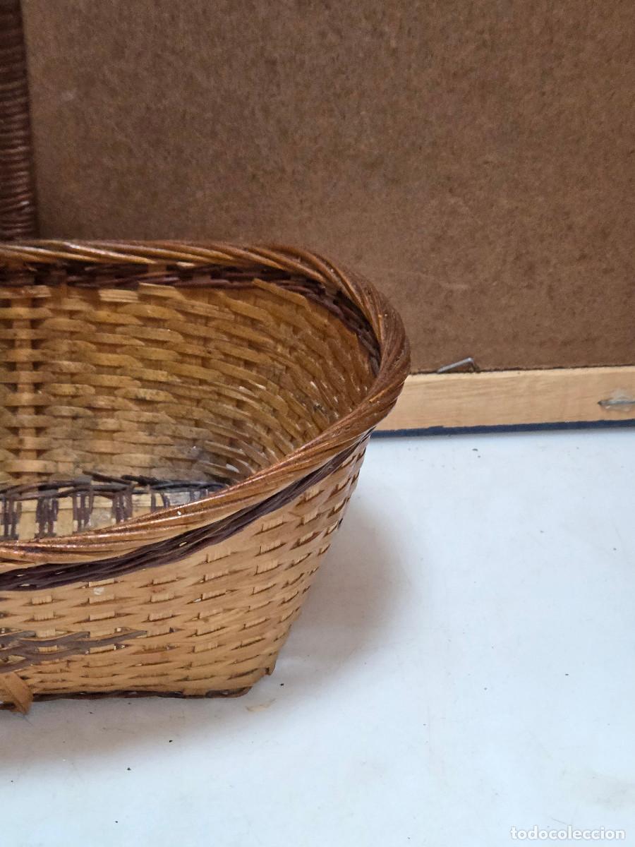Antig&uuml;edades: cesto de mimbres vintage - Foto 2