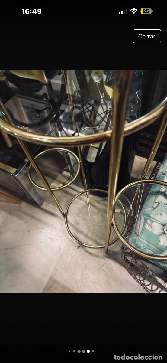 Antig&uuml;edades: Estante dorado y cristal - Foto 9