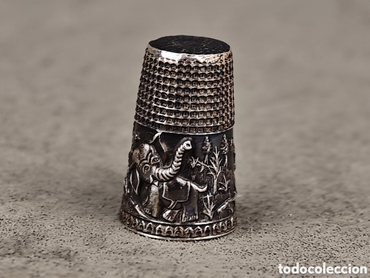 Antig&uuml;edades: Antiguo Dedal de Plata - Foto 1