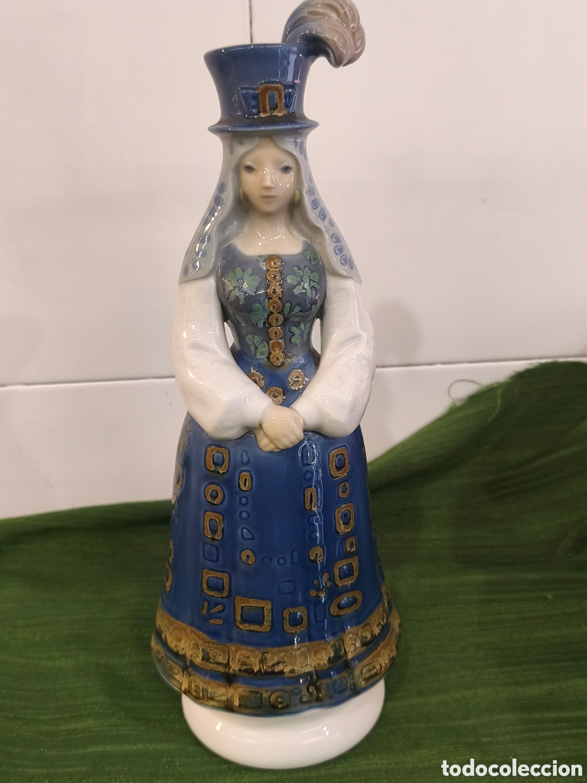 Antig&uuml;edades: Dama solemne de Lladro - Foto 2