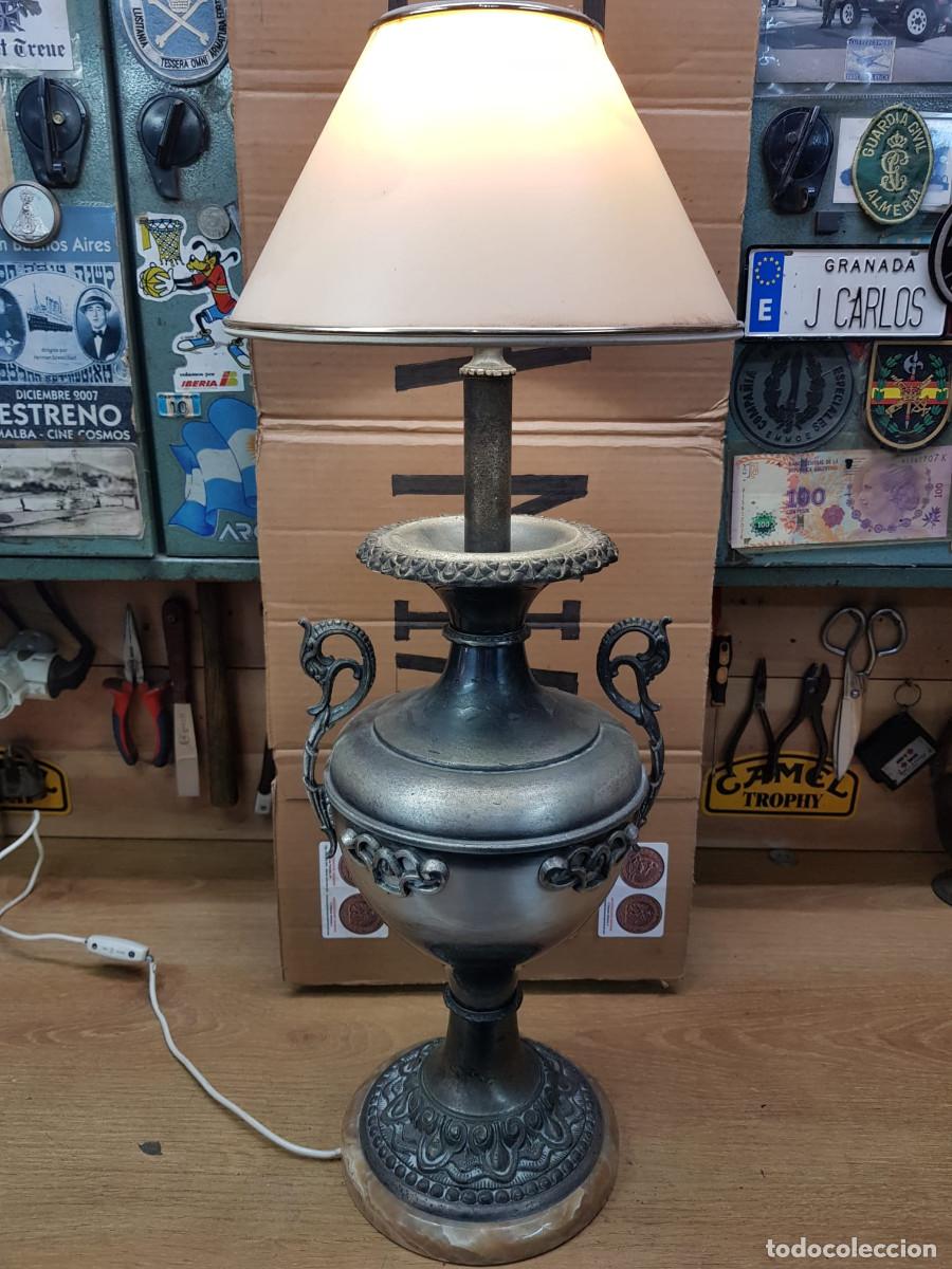 Antig&uuml;edades: ANTIGUA LAMPARA DE PIE - Foto 1