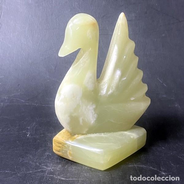 Antig&uuml;edades: Cisne de alabastro 11 cm - Foto 1