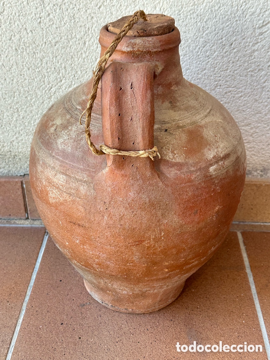 Antig&uuml;edades: C&aacute;ntaro antiguo de barro popular - Foto 3