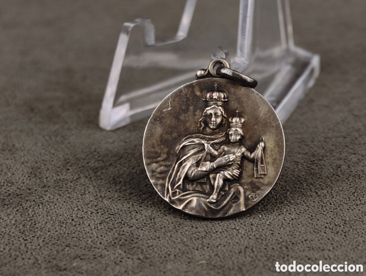 Antig&uuml;edades: Antigua Medalla Religiosa de Plata - Foto 1