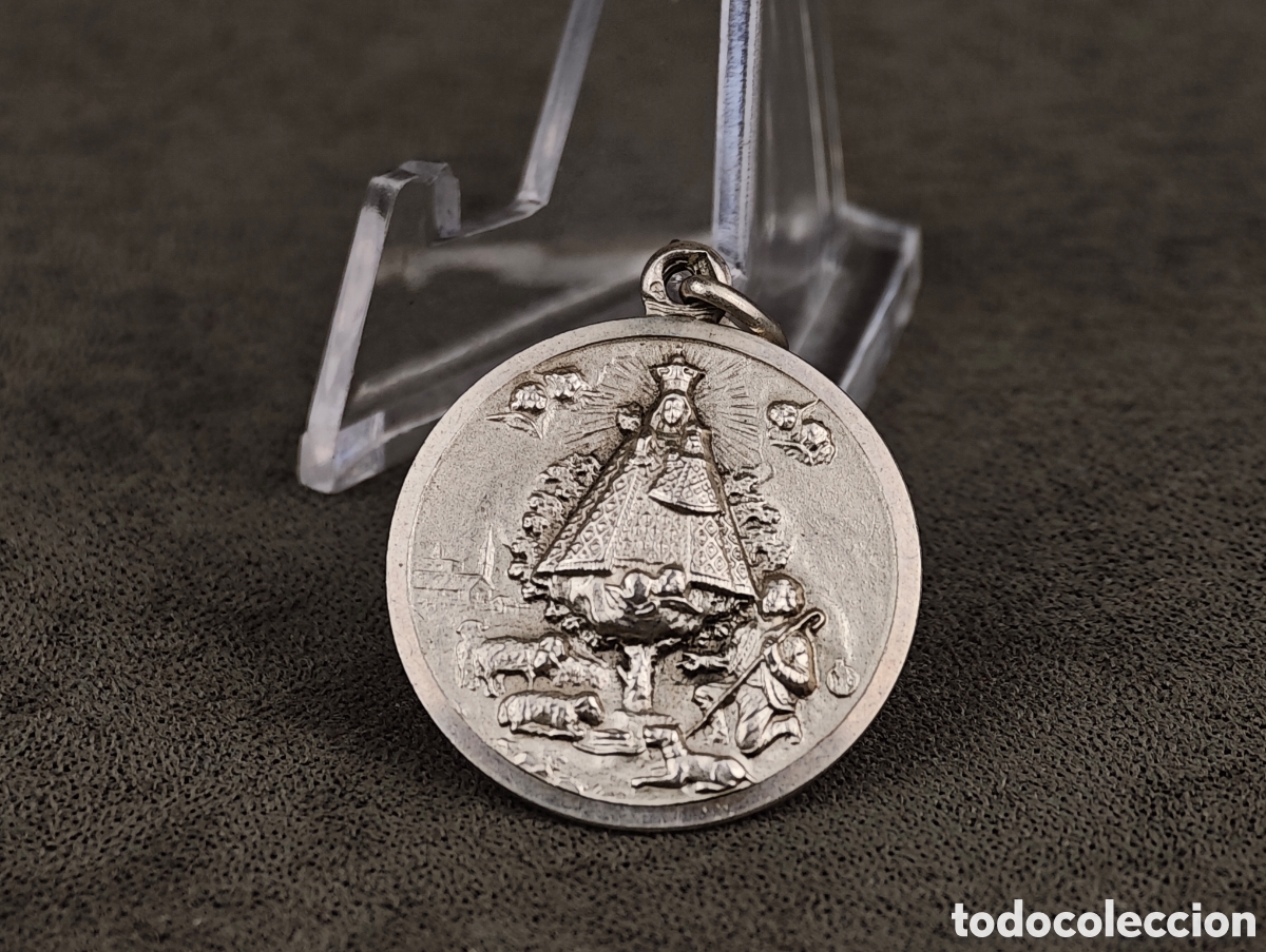 Antig&uuml;edades: Antigua Medalla Religiosa de Plata - Foto 3